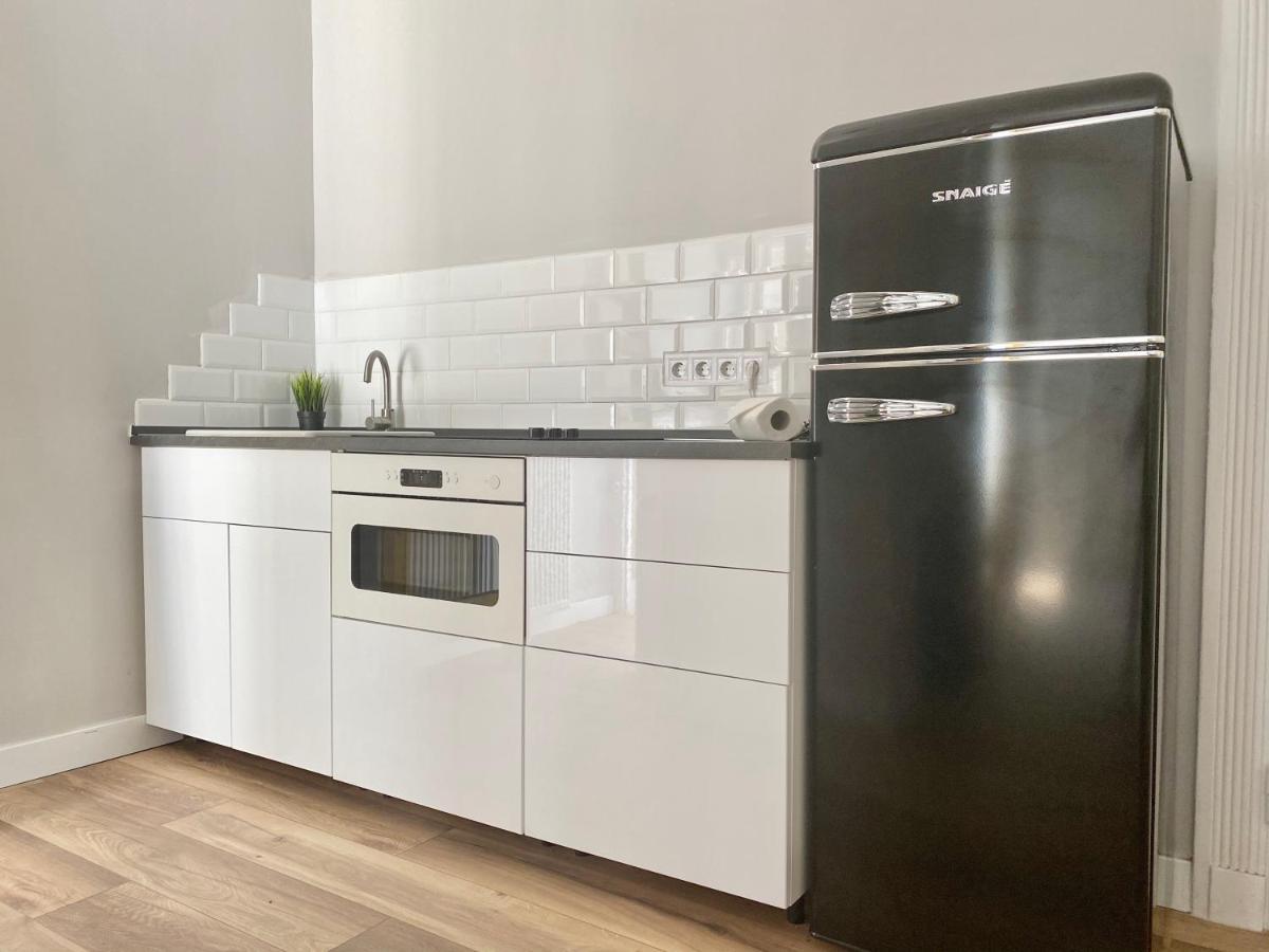 Standard Apartment By Hi5 - 2 Bedroom Suite In The Center Budapest Eksteriør billede