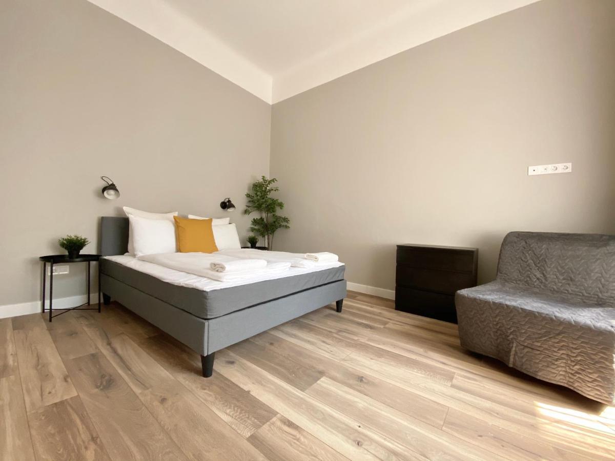 Standard Apartment By Hi5 - 2 Bedroom Suite In The Center Budapest Eksteriør billede