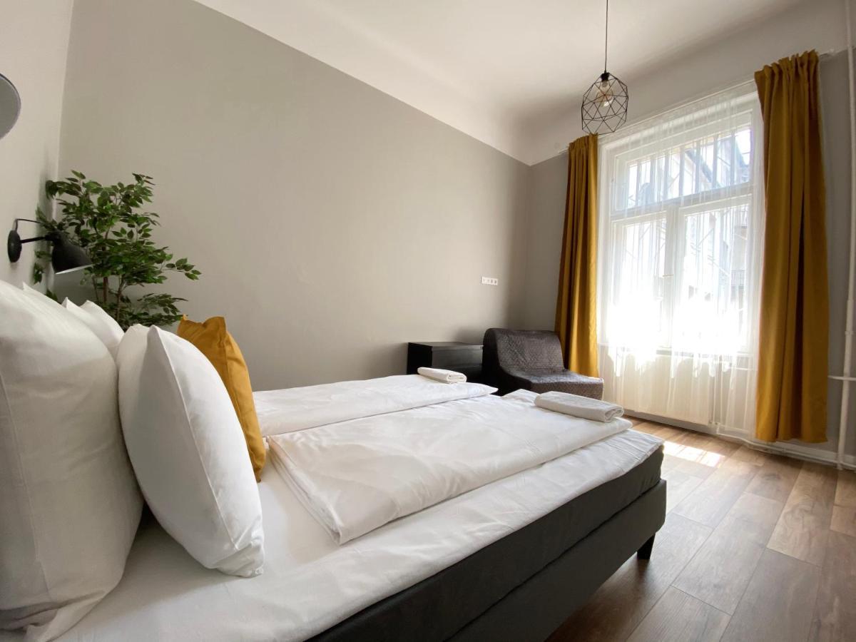 Standard Apartment By Hi5 - 2 Bedroom Suite In The Center Budapest Eksteriør billede